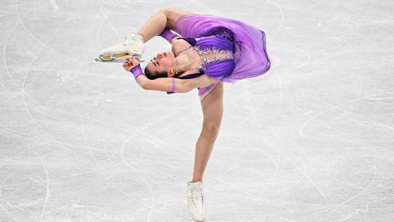 Kamila Walijewa bleibt bei ihrem Kurzprogramm fast fehlerfrei.