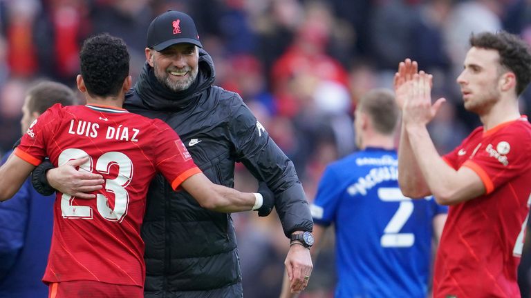 Neuzugang Luis Diaz feiert sein Debüt für den FC Liverpool.