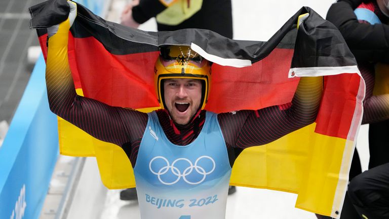 Johannes Ludwig gewinnt die erste Goldmedaille für Deutschland.