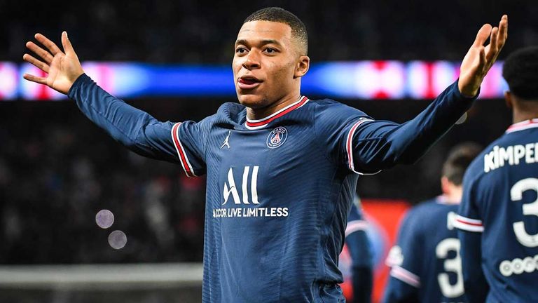 Kylian Mbappe schießt Paris Saint-Germain zum Sieg gegen die AS Saint-Etienne.
