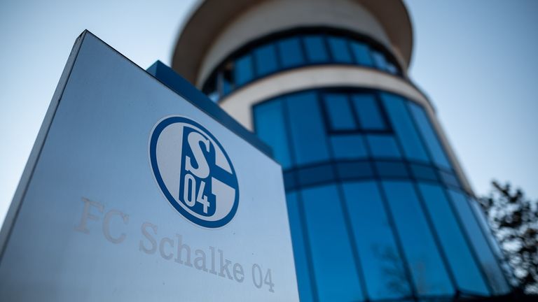Der FC Schalke 04 steht vor einem Deal mit einem neuen Trikotsponsor. 