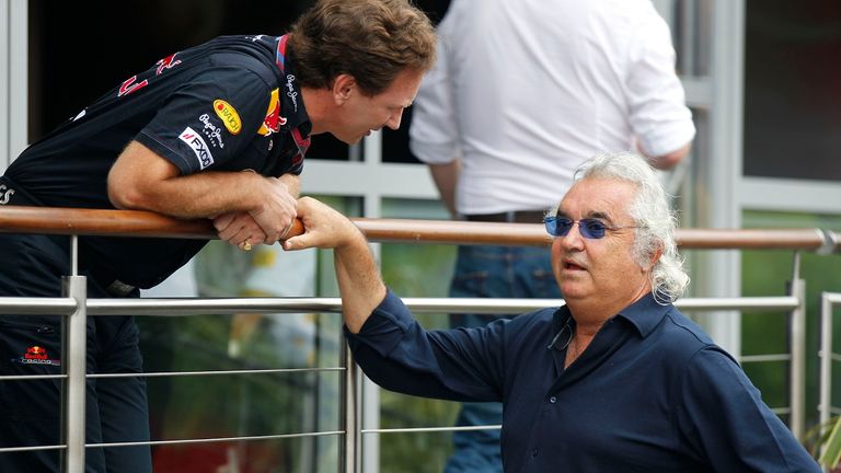 Flavio Briatore kehrt nach dem Crashgate-Skandal von 2009 wieder in die Formel 1 zurück.