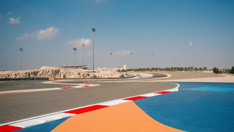 Die Strecke in Bahrain wurde vom deutschen Architekten Hermann Tilke entworfen.