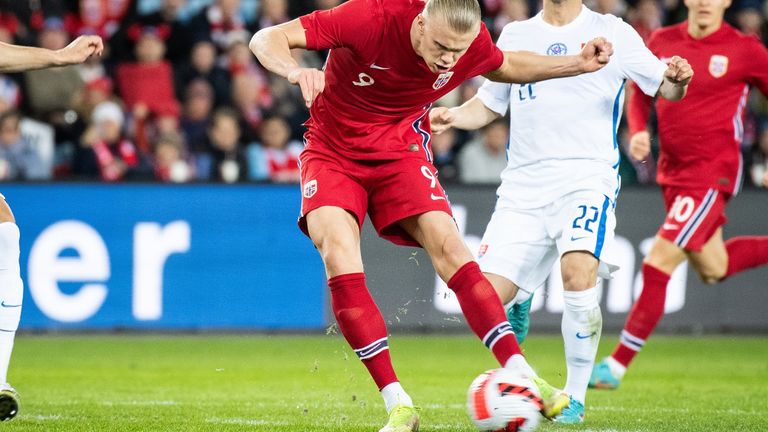 Oslo, Norway. 25th, March 2022. Erling Braut Haaland (9) of Norway seen during a football friendly match between Norway and Slovakia at Ullevaal Stadion in Oslo. (Photo credit: Gonzales Photo - Jan-Erik Eriksen).