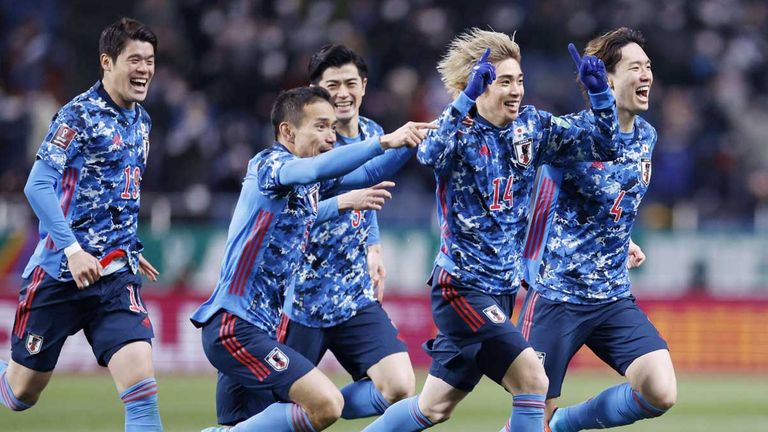 JAPAN: Auch die "Samurai Blue" sind bei der Endrunde mit dabei. Durch einen 2:0-Erfolg am vorletzten Spieltag beim direkten Konkurrenten Australien machte Japan die siebte WM-Teilnahme in Folge perfekt.
