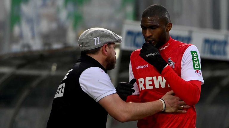 der 1. FC Köln sensibilisiert seine Spieler bei den Corona-Maßnahmen