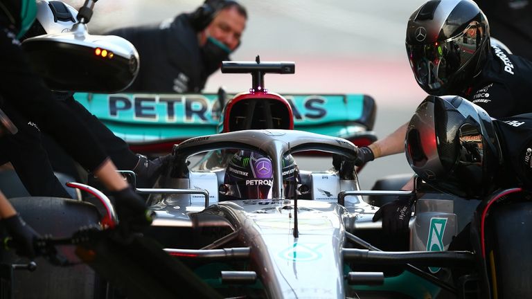 Lewis Hamilton (Mercedes): Around 36 million Euros (Source: Spotrac.com).
