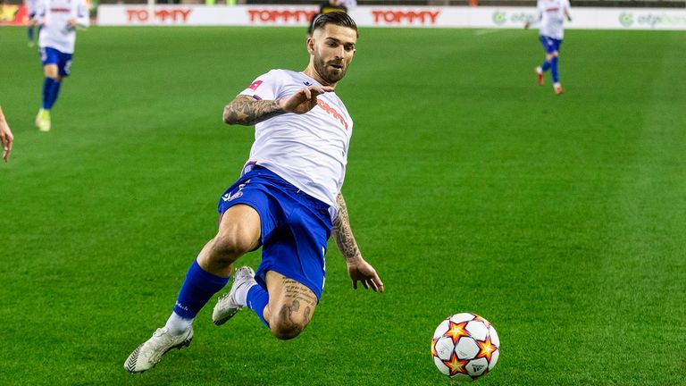 Platz 14 (geteilt): Marko Livaja (Hajduk Split) - 22 Tore x Faktor 1,5 = 33 Punkte 