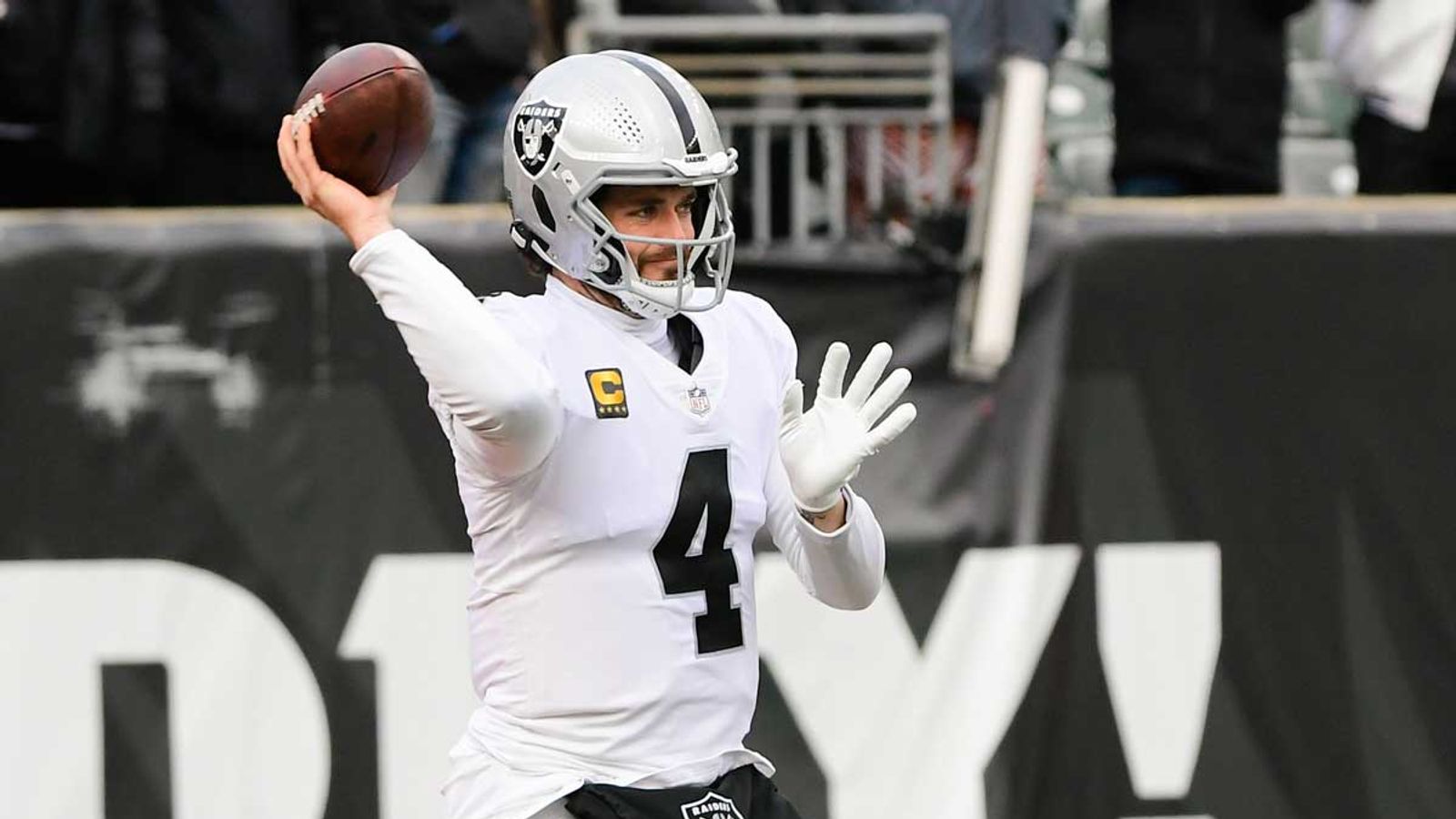 NFL News: Derek Carr extends with the Las Vegas Raiders |  NFL News