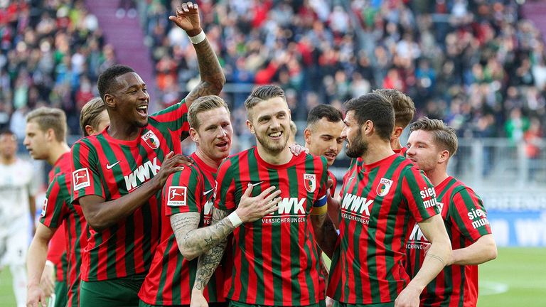 Der FC Augsburg hat wichtige drei Punkte im Abstiegskampf geholt.