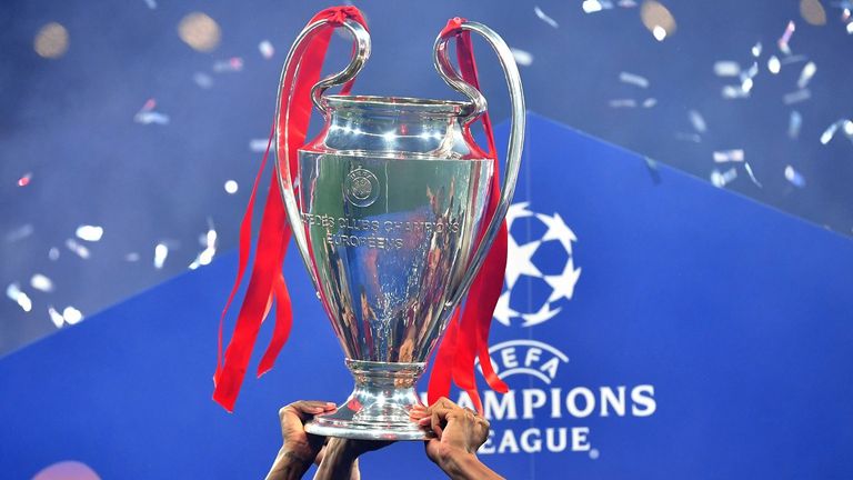 Was meint ihr: Wer wird im Finale der Champions League um den Henkelpott spielen? Jetzt beim SKY SPORT VOTING abstimmen.