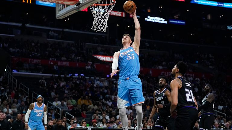 Isaiah Hartenstein besiegt mit den Los Angeles Clippers die Sacramento Kings.
