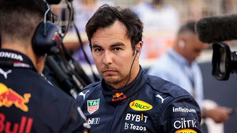 Sergio Perez fährt seit 2011 in der Formel 1 und seit 2021 für Red Bull. Nun droht der Mexikaner allerdings mit seinem Rücktritt.