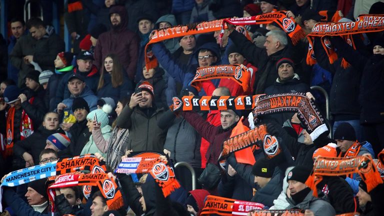 Shakhtar Donetsk bestreitet Benefizspiele für Geflüchtete.