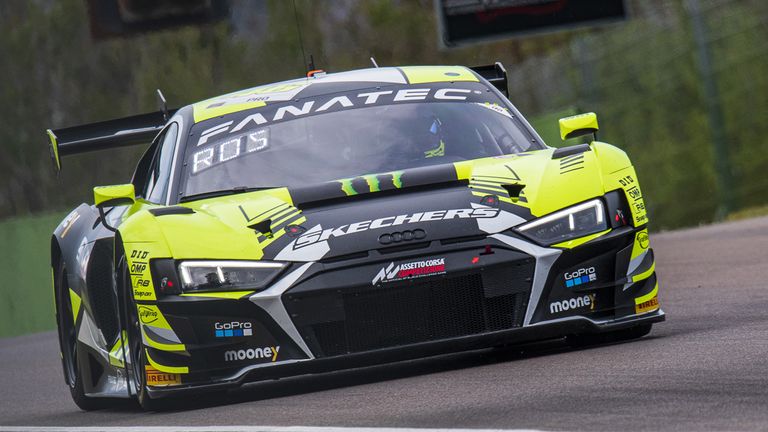 Valentino Rossi wird beim Saisonauftakt im Audi R8 mit seinem Teamkollegen Frederic Vervisch 17.