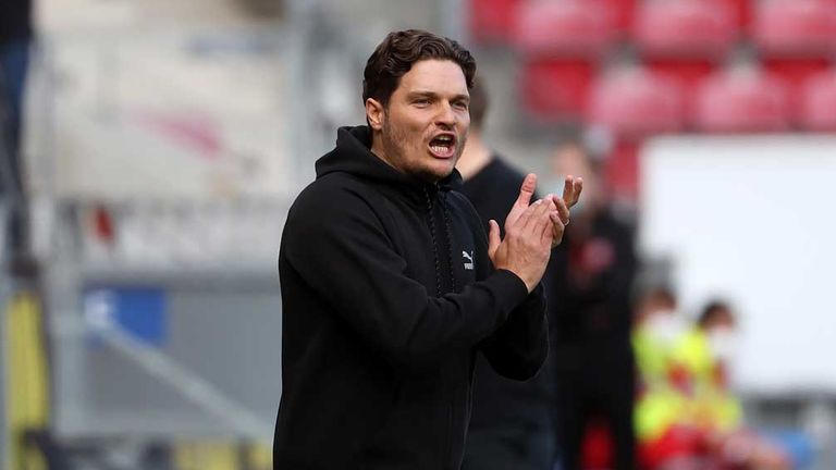 Trainer Edin Terzic richtet einen Appell an die BVB-Fans.