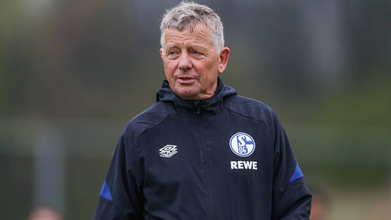 Wird Peter Hermann Co-Trainer von Edin Terzic beim BVB?