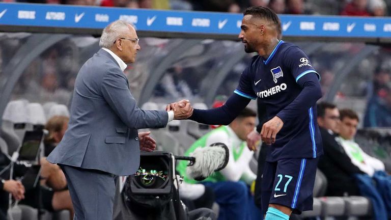 Hertha-Coach Felix Magath (l.) setzt voll auf die Qualitäten von Kevin-Prince Boateng.