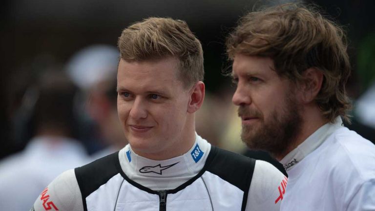 Ersetzt Mick Schumacher (l.) Sebastian Vettel bei Aston Martin?