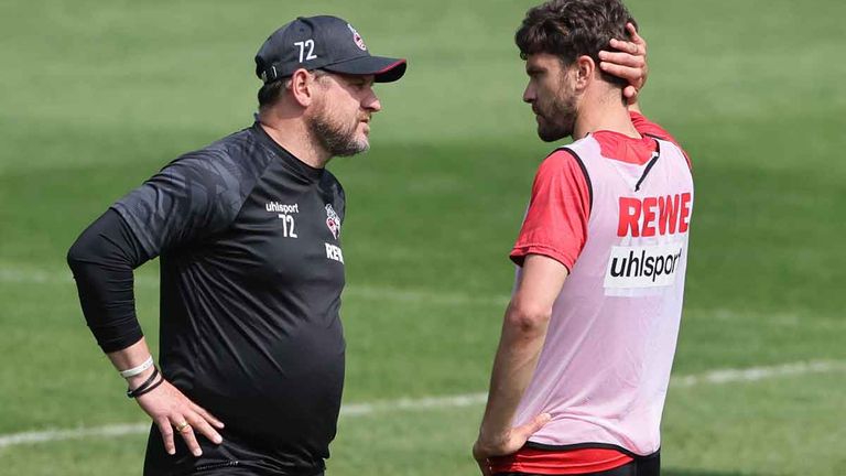 Vor Trainer Steffen Baumgart und Kapitän Jonas Hector liegt eine herausfordernde Aufgabe mit dem 1. FC Köln.