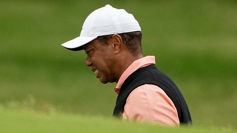 Tiger Woods muss bei den PGA Championship aufgeben.