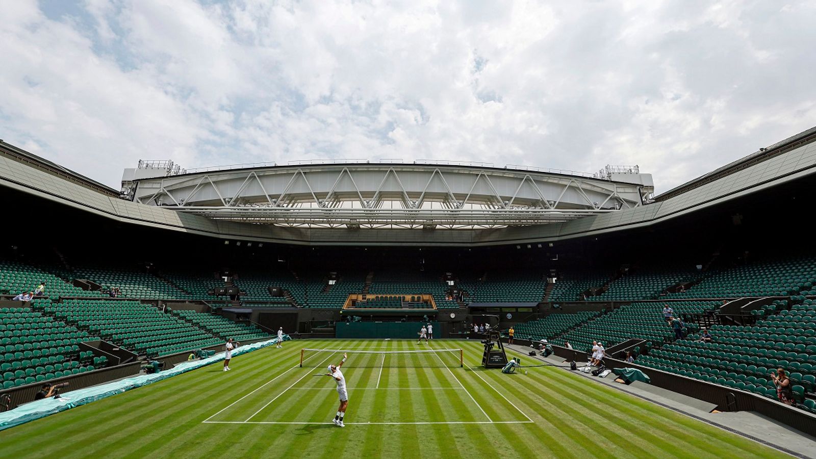 Nadal and Djokovic trainieren auf dem Centre Court Wimbledon bricht mit Tradition Tennis News Sky Sport