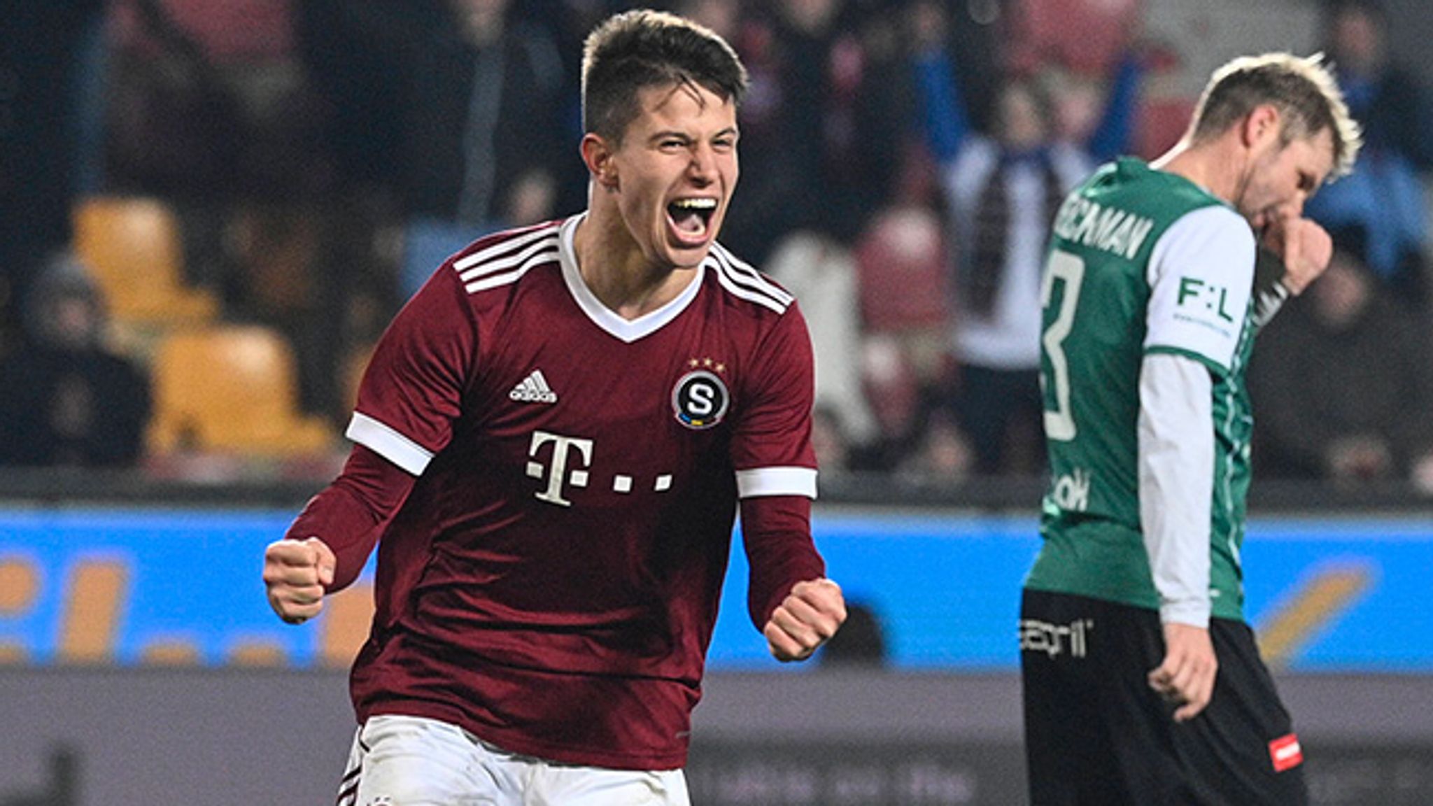 Bayer Leverkusen Transfer Adam Hlozek unterschreibt bis 2027 Fußball