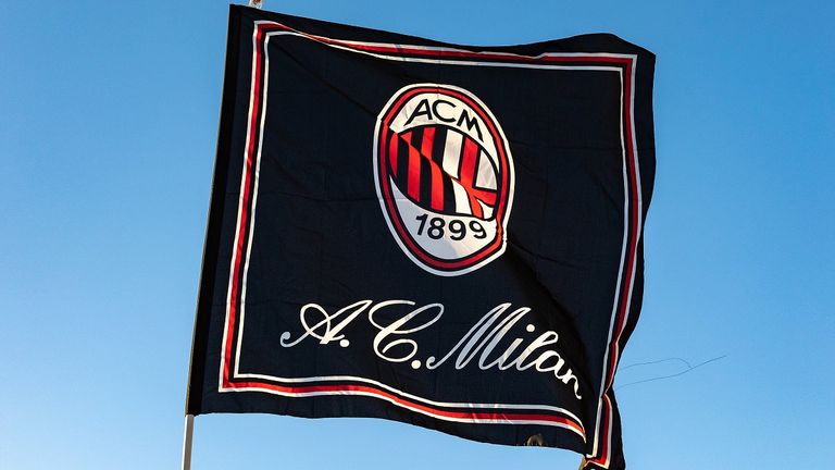 Der AC Mailand hat seinen Verkauf an eine US-Investmentfirma bestätigt.