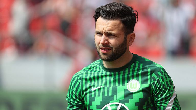 Renato Steffen denkt über einen Abschied aus Wolfsburg nach.