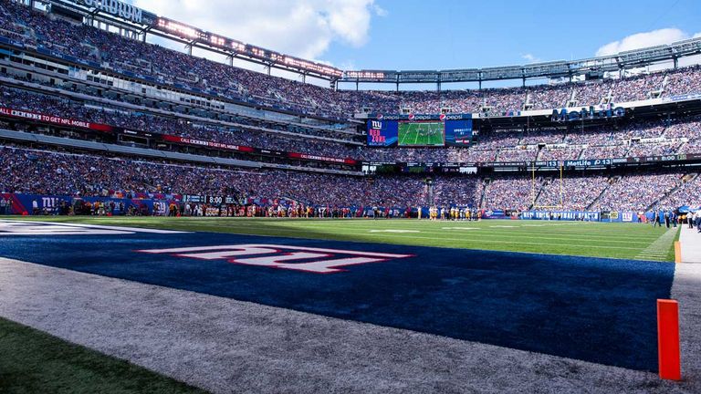 NEW YORK/NEW JERSEY (USA): Das MetLife Stadium in East Rutherford ist die Heimspielstätte der New York Giants (NFL) und der News York Jets (NFL). Kapazität: 87.157.