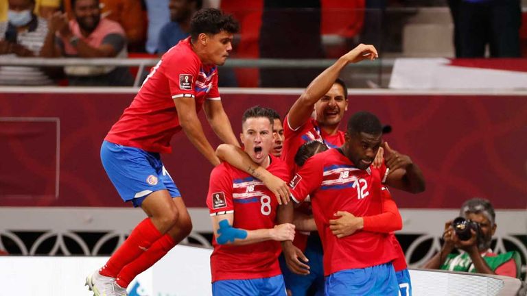 COSTA RICA: Los Ticos buchten das letzte WM-Ticket durch einen 1:0-Sieg im interkontinentalen Playoff-Spiel gegen Neuseeland. Damit treffen die Lateinamerikaner in der Gruppenphase unter anderem auf Deutschland.