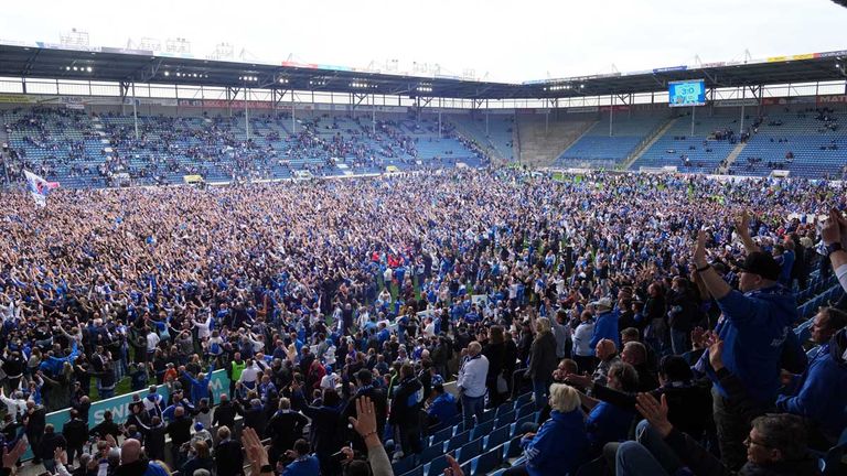 1. FC MAGDEBURG: MDCC-Arena - Kapazität: 30.098.