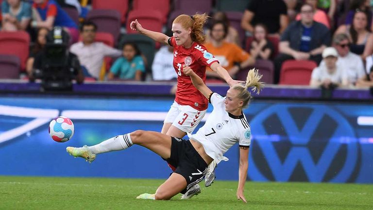 Die deutsche Mannschaft gewinnt ihr EM-Auftaktspiel gegen Dänemark souverän.