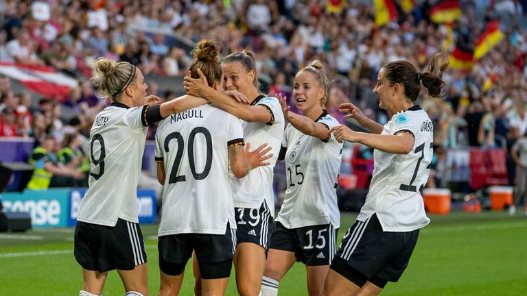 Die deutsche Nationalmannschaft trifft im Halbfinale der EM auf Frankreich.