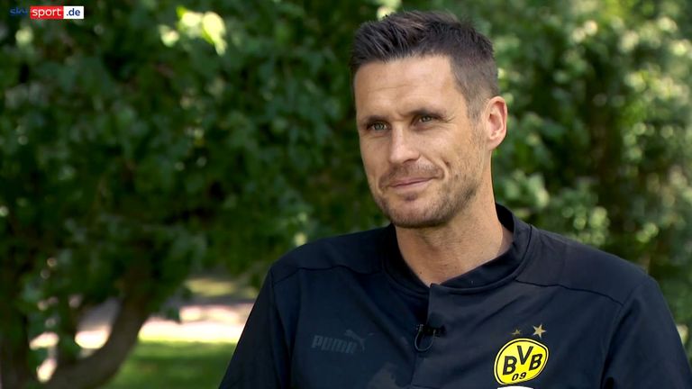Sebastian Kehl spricht im Sky Interview über die Zukunft von Mats Hummels und Marco Reus bei Borussia Dortmund. 
