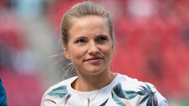 Tabea Kemme plädiert für eine Frauen-Bundesliga unter dem DFL-Dach.