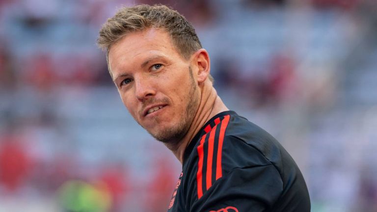 Bayern-Trainer Julian Nagelsmann hat sich zu der Nachfolge-Thematik um  Robert Lewandowski geäußert.