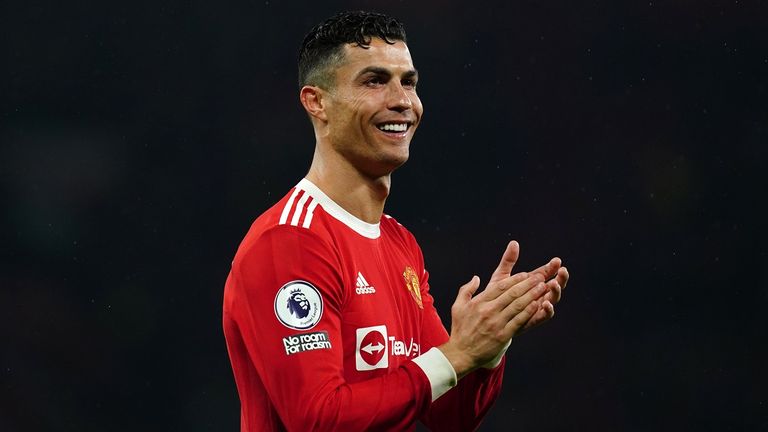 Geldregen für CR7? Cristiano Ronaldo soll ein saudisches Angebot in schwindelerregender Höhe bekommen.