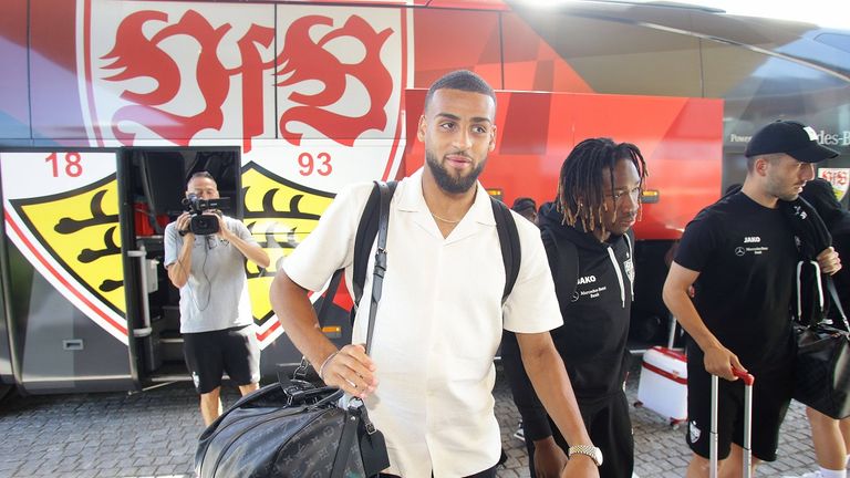 josha Vagnoman wechselt zum VfB Stuttgart