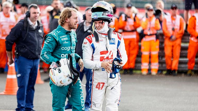 Es werden nur zwei gemeinsame Jahre sein, die Sebastian Vettel und Mick Schumacher in der Formel 1 miteinander verbrachten.