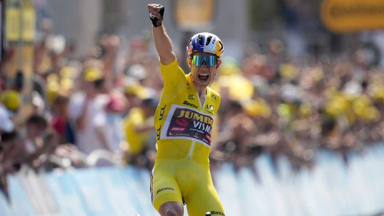 Wout van Aert gewinnt die 4. Etappe der Tour de France.
