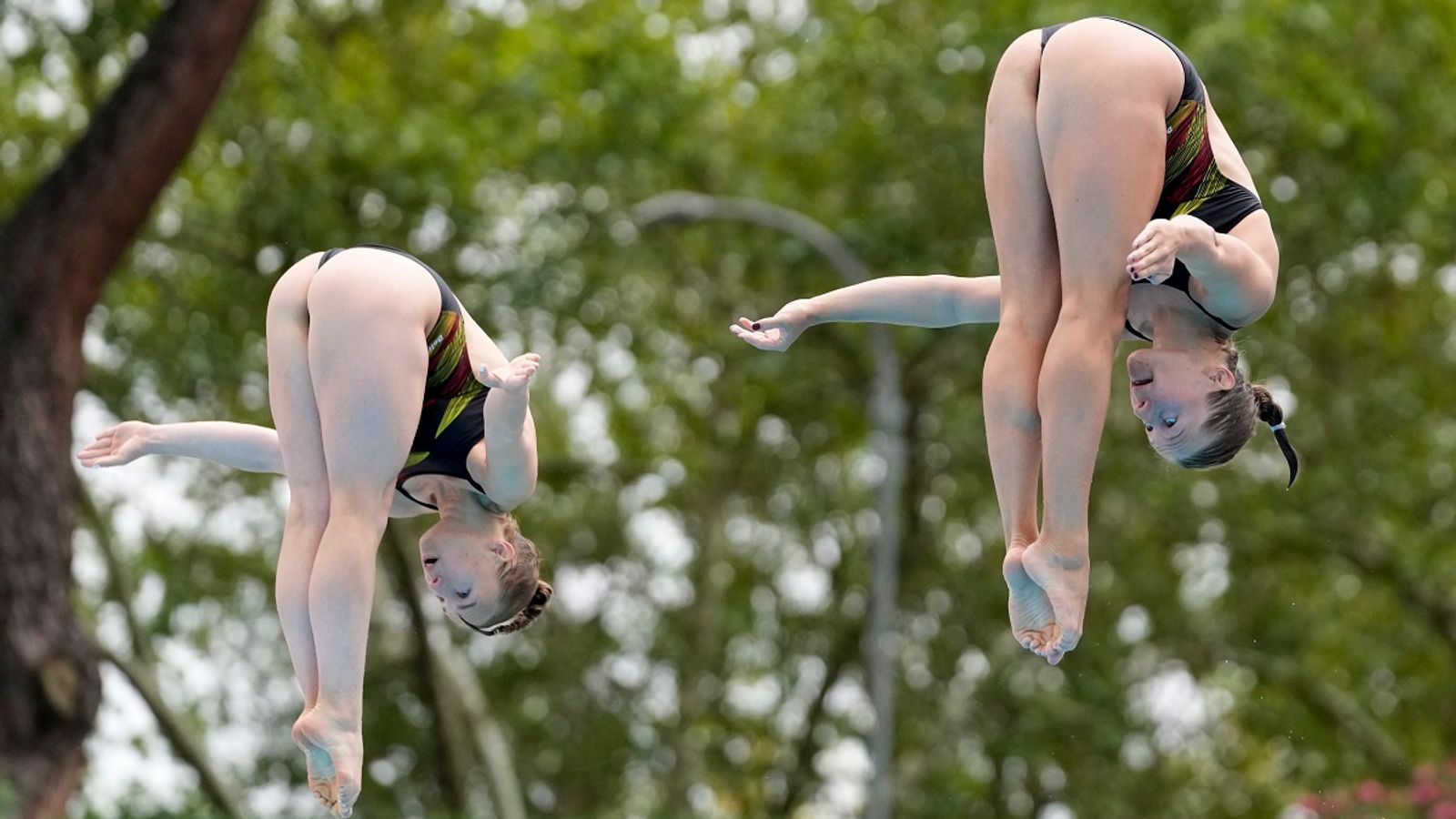 Schwimm-WM Rom Wasserspringerinnen Punzel and Hentschel holen Gold in Rom Schwimmen News Sky Sport