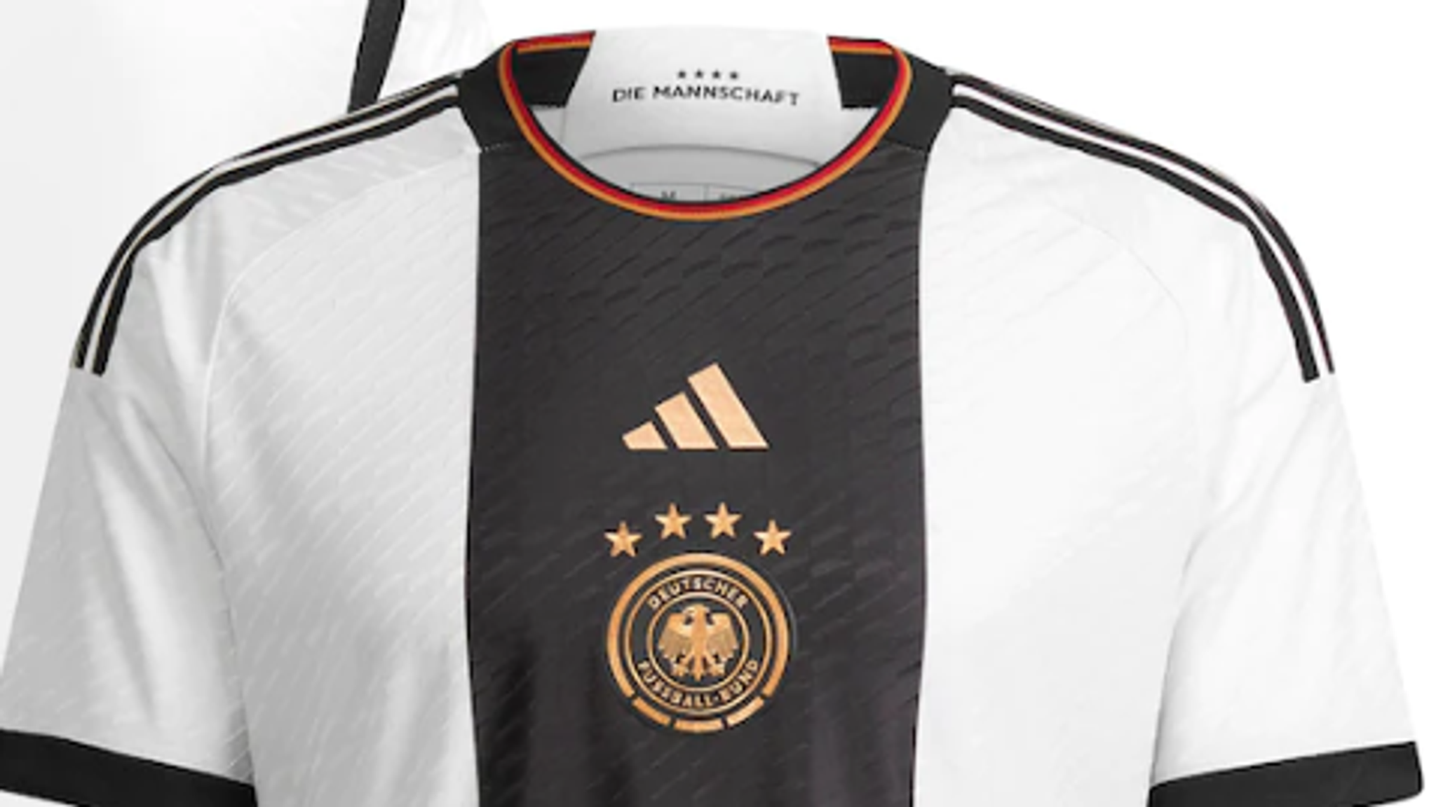 DFB-Team: Verwirrung um den Schriftzug "Die Mannschaft" im neuen Trikot