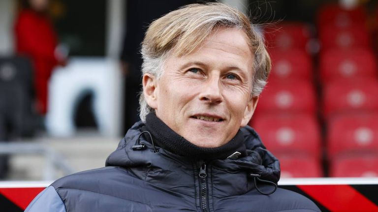 Er war bereits Co-Trainer beim FC Bayern und Cheftrainer in Wolfsburg: Künftig trainiert Andries Jonker die niederländische Frauen-Nationalmannschaft.