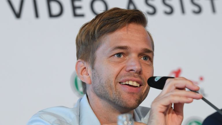 Dr. Jochen Drees ist seit 2018 Projektleiter Videoassistent beim DFB.