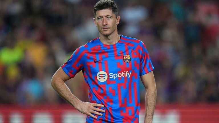 Darf Robert Lewandowski zum Saisonauftakt gegen Rayo Vallecano für den FC Barcelona auflaufen?