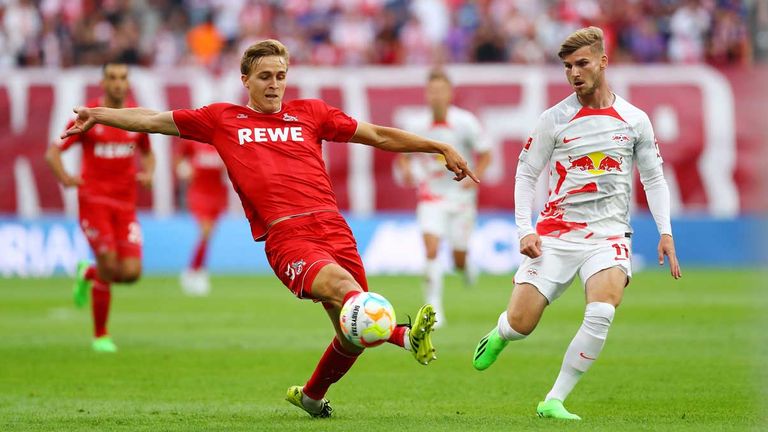 Kampf um Europa: In den Conference League Playoffs will der 1. FC Köln um Timo Hübers (l.) sich für die Gruppenphase qualifizieren.