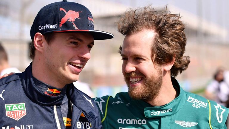 Max Verstappen (l.) und Sebastian Vettel (r.) haben gut Lachen beim Sky Zwischenzeugnis.
