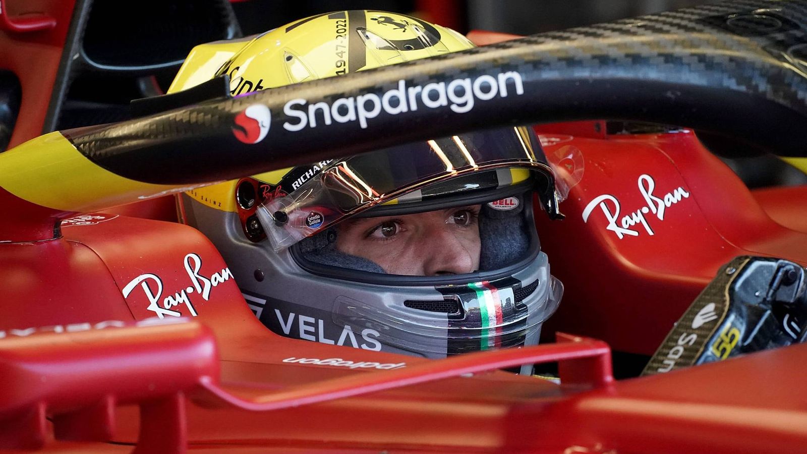 Formel 1 Carlos Sainz verteidigt Ferrari-Strategie Formel 1 News Sky Sport