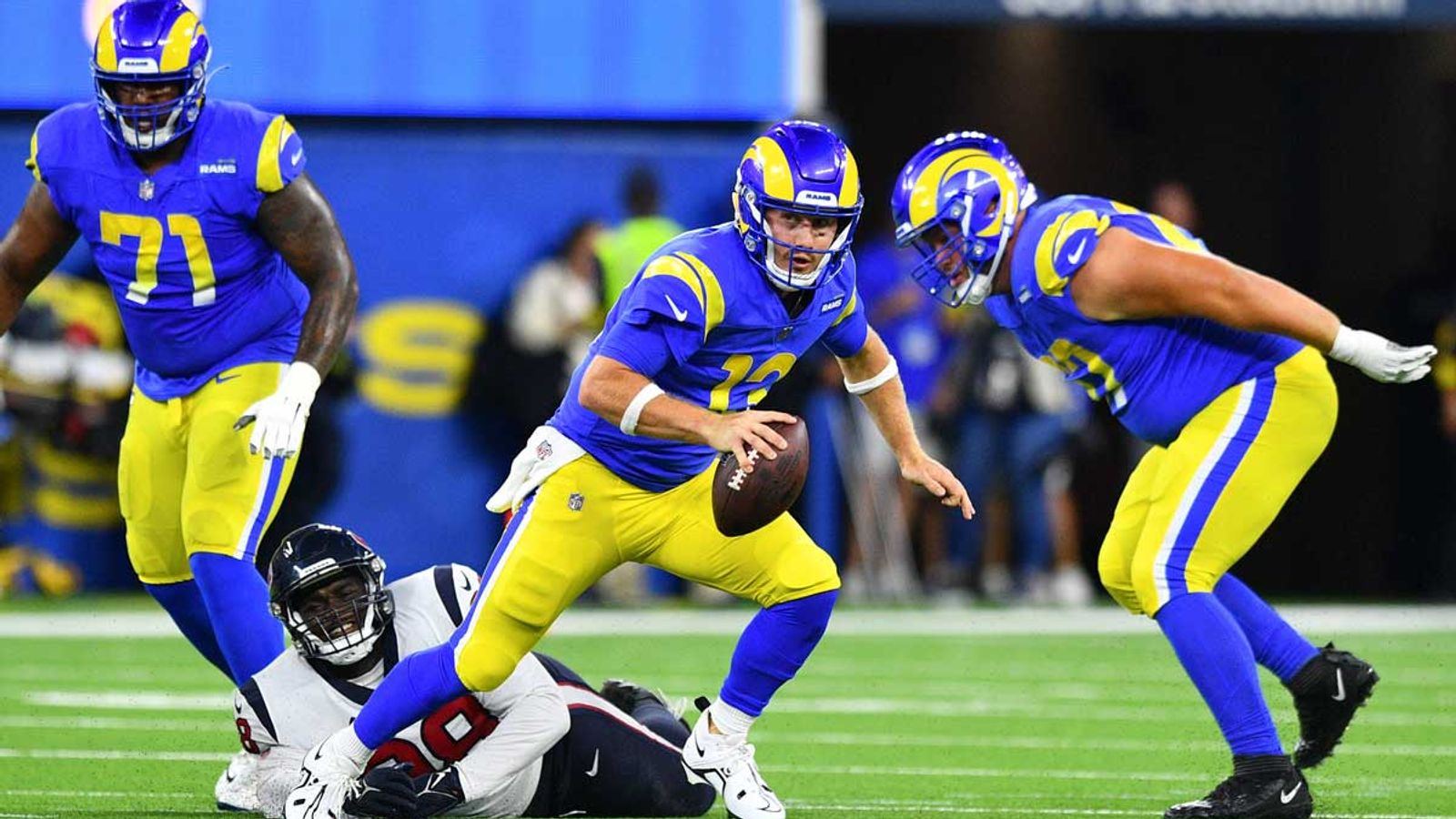 NFL LA Rams & Buffalo Bills mit Zeichen beim Auftakt NFL News Sky